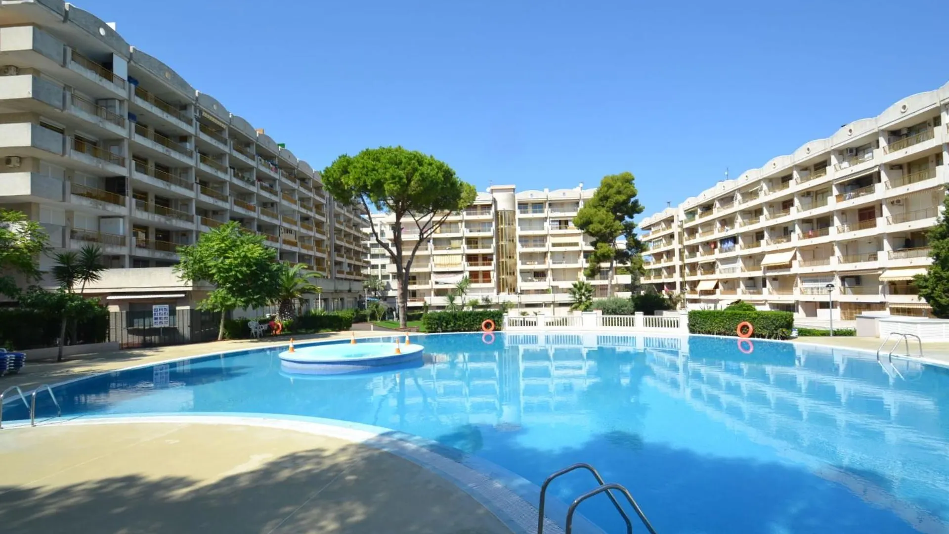 Apartment Catalunya 92-18 By Interhome Salou